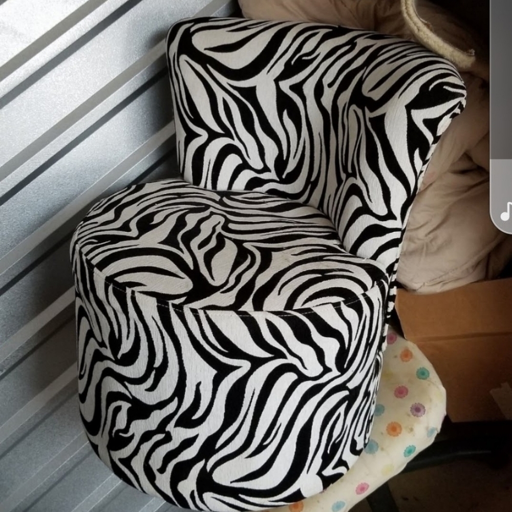Zebra accent chair